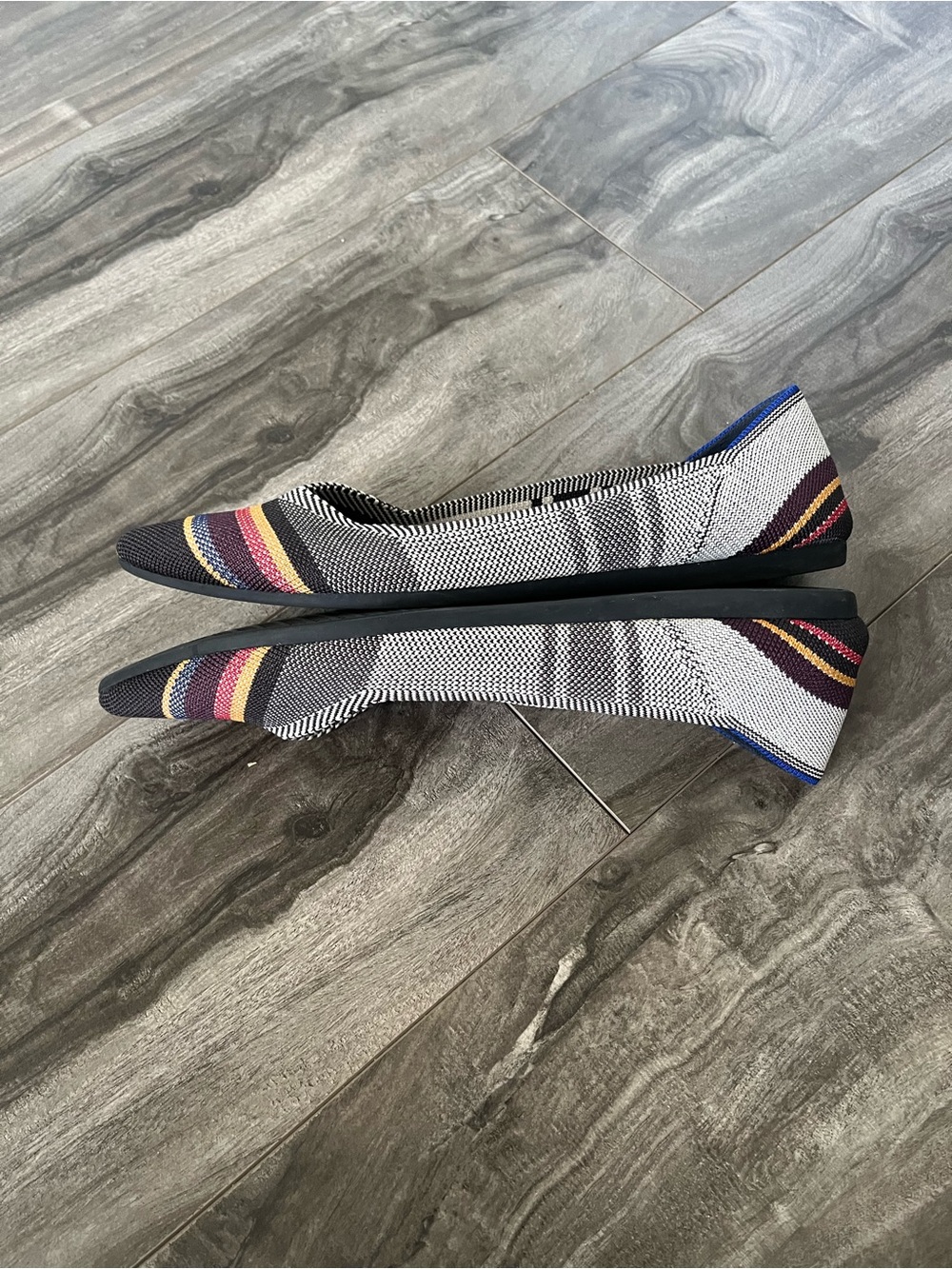 Rothy's Inverse Stripe Points - Picture 8 of 10